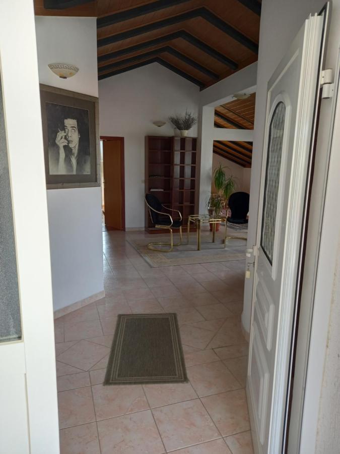 Apartment Preka Palit Exterior photo
